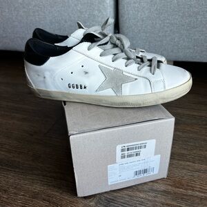 Brand new superstar golden goose sneakers worn handful